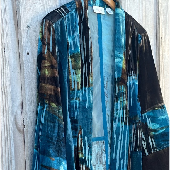 CHICOS BURNT OUT VELVET OPEN JACKET - Picture 2 of 4